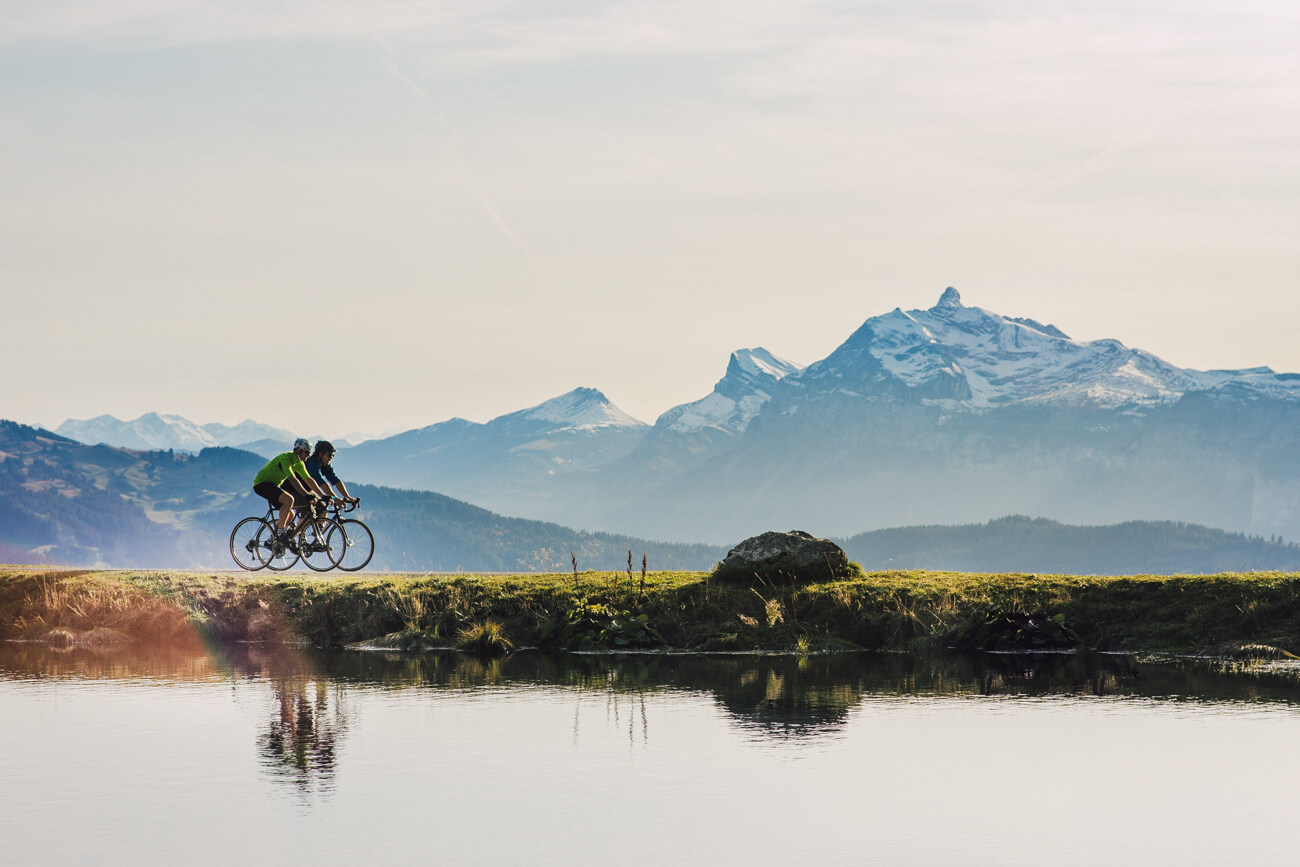 Cycling in store the alps