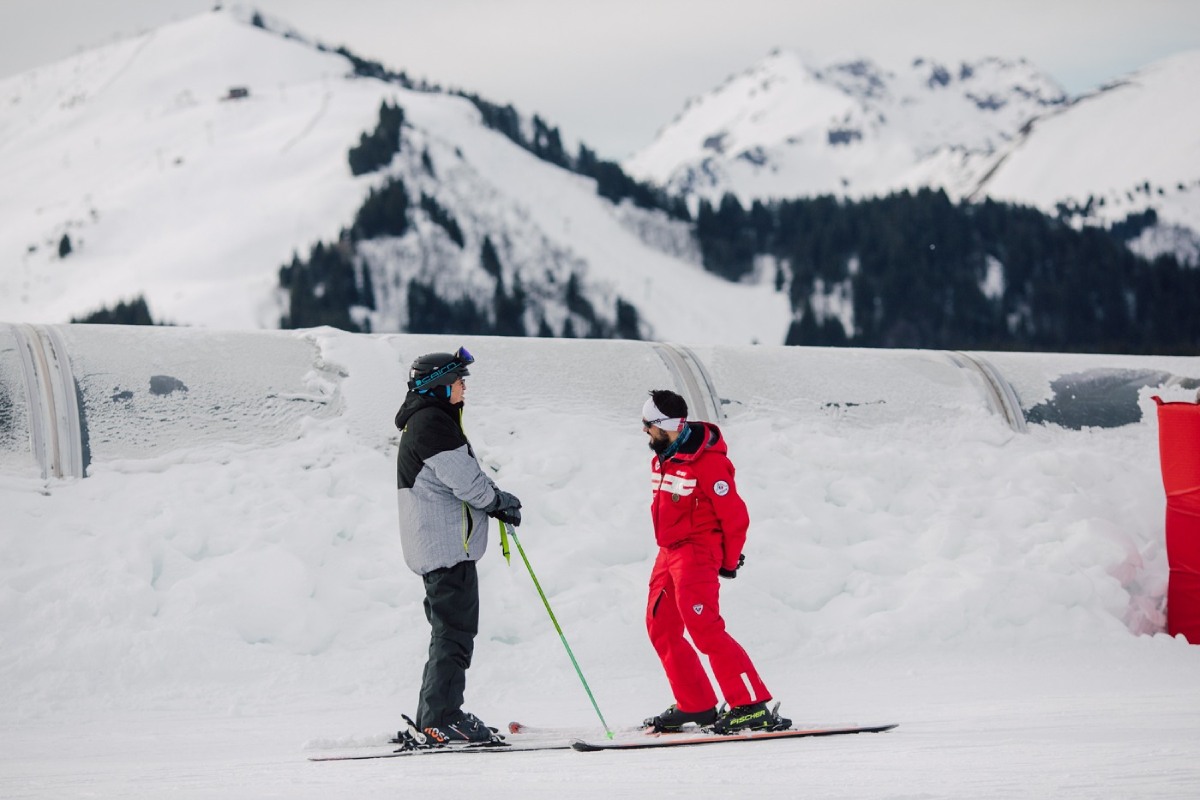Beginner skier on a lesson in Morzine